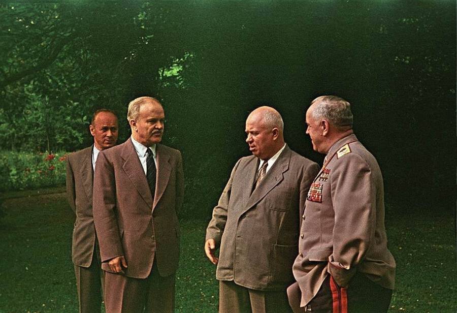 Игра престолов (1955 – 1957 годы).