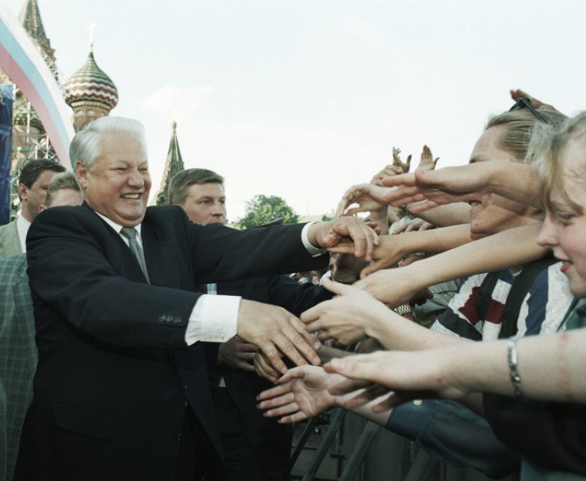 Президентские выборы в России в 1996. Было всё на кону!