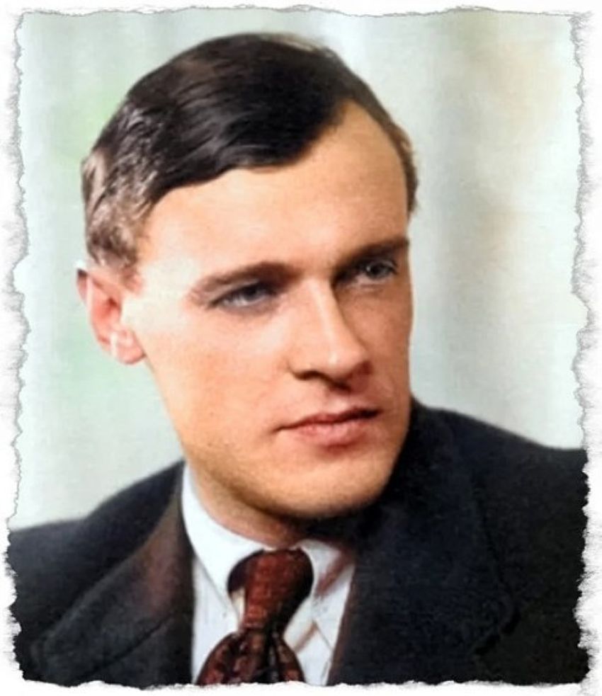 Александр Коротков